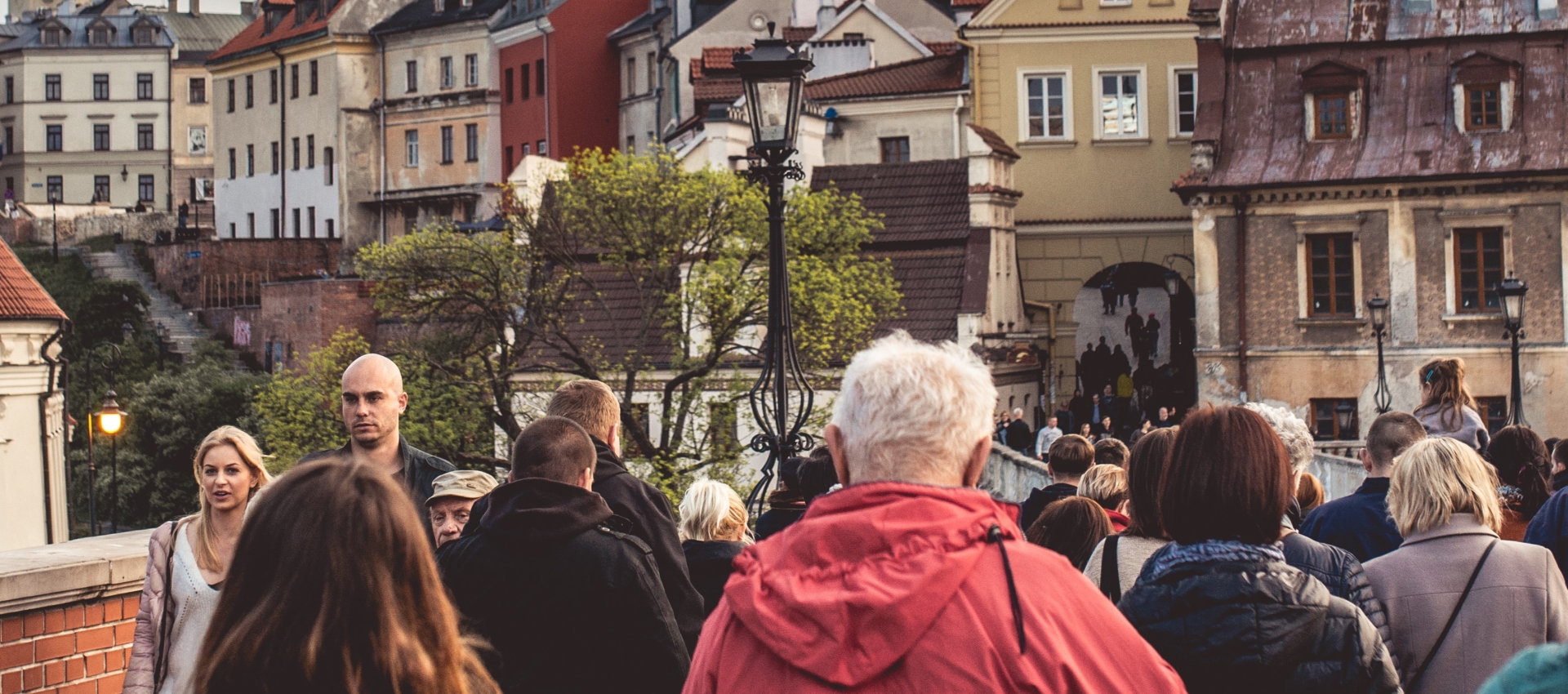 Lublin przyciąga turystów – w trzecim kwartale 2024 roku odwiedziło miasto 630 tysięcy osób